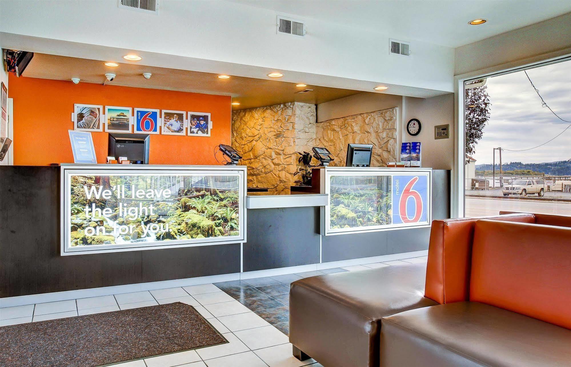 Motel 6-Coos Bay, Or Exterior photo